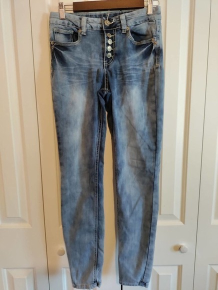Twenty One Black by Rue 21 jeans button fly acid wash size 5/6 - Picture 1 of 6